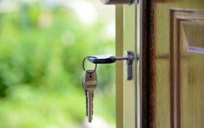 Public expect house prices to increase over the next year, but remain hopeful for quick transactions