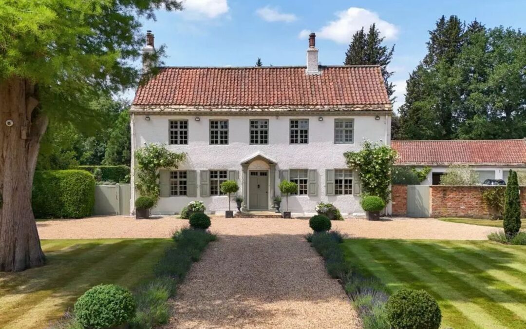 The houses making us want to stay in this Valentine’s Day